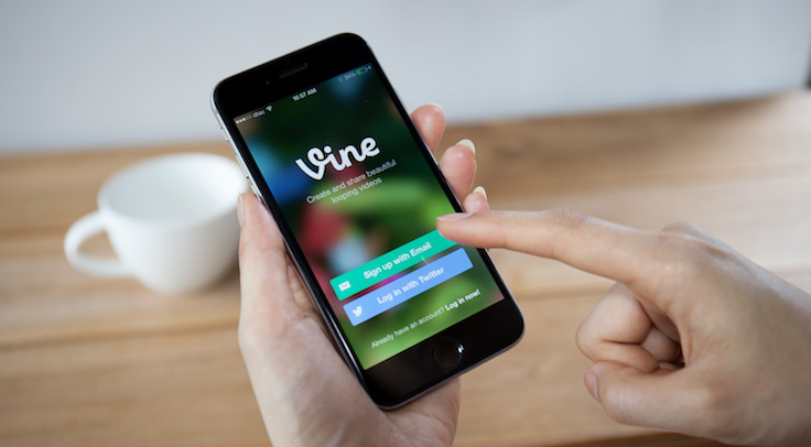 CHIANGMAI,THAILAND - APRIL 26, 2015: Vine is a short-form video