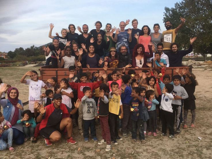 Dernek, Foça Gerenköy’de mülteci çocuklarla bir etkinlik düzenlemişti.