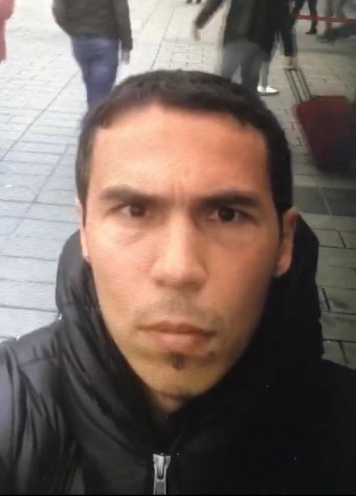 Katilin, saldırıdan önce Taksim'de selfie yaptığı görüntüler ortaya çıkmıştı.