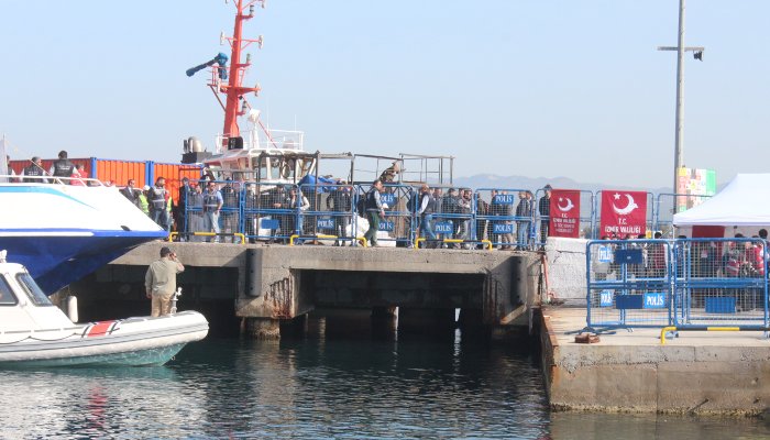 Merkezi Akdeniz yolunda 3 ayda 649, Ege Denizi'nde ise 70 ölüm ve kayıp yaşandı.