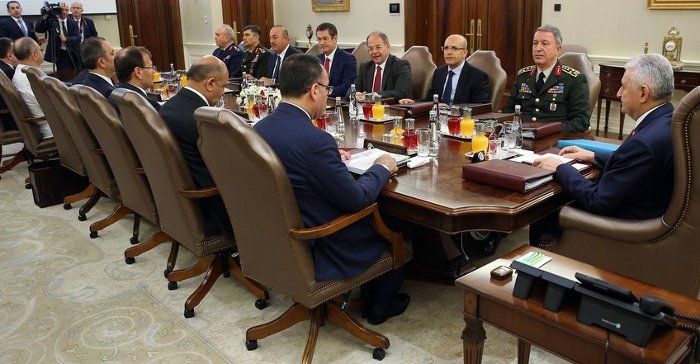 YAŞ toplantısı Başbakan Yıldırım başkanlığında toplandı.